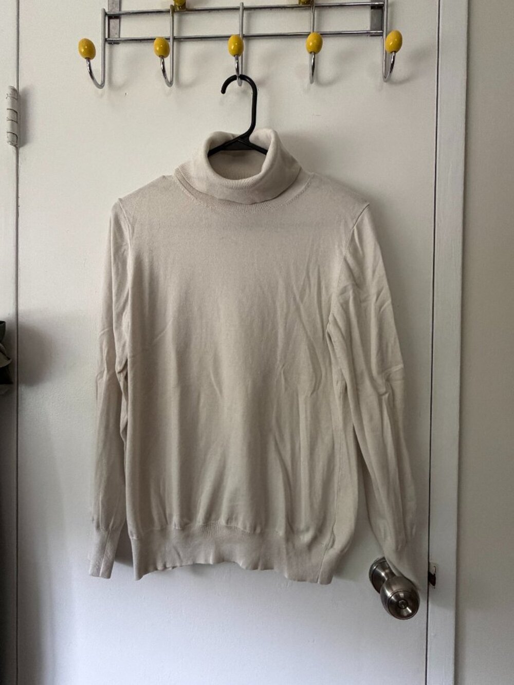 Lightweight Turtleneck - Women's L